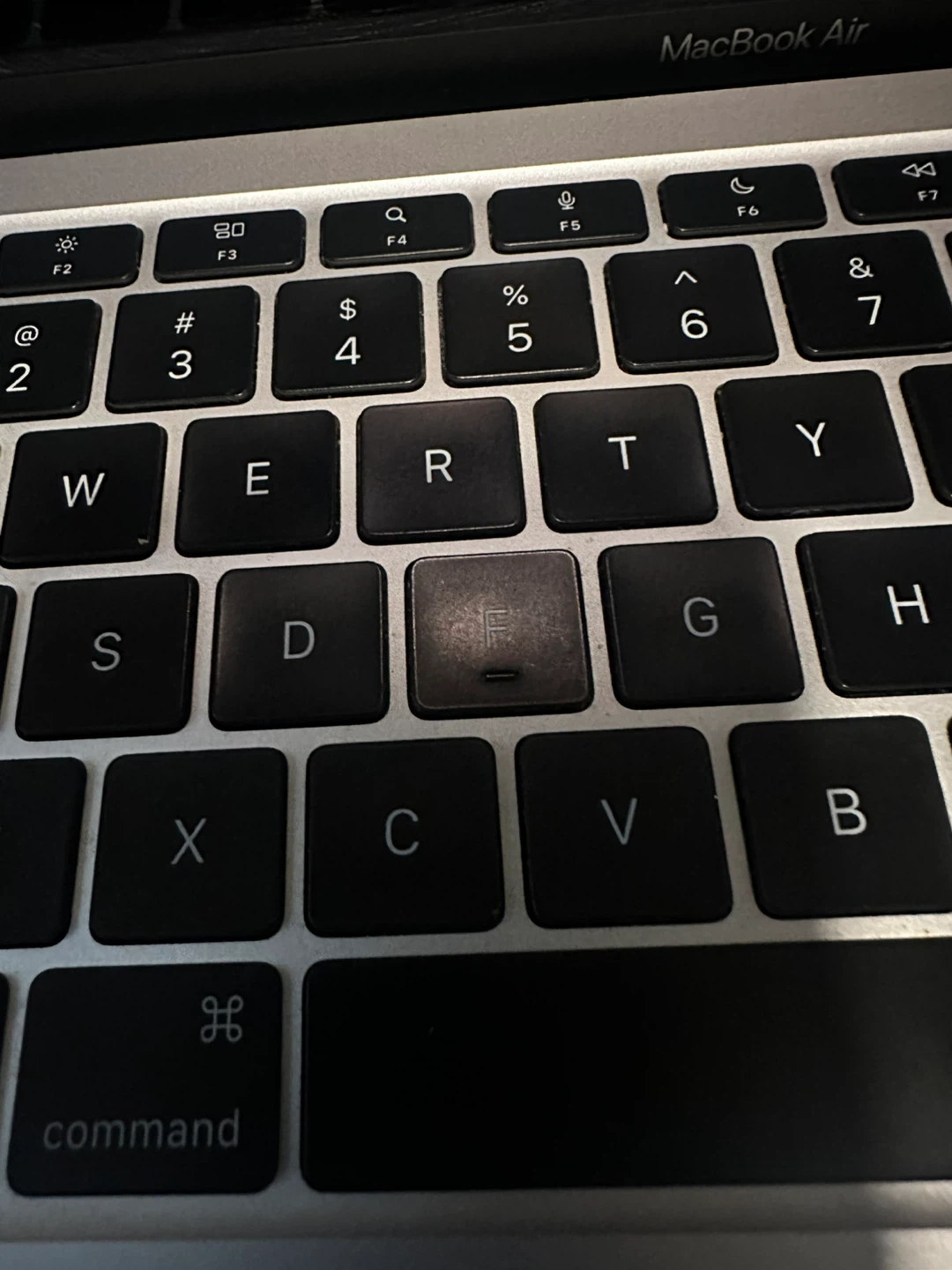 MacBook Air Laptop - photo 2