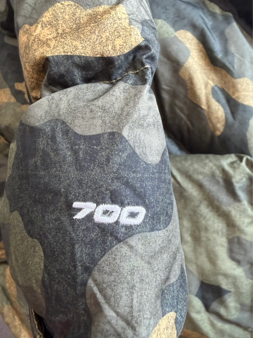The North Face 1996 Retro Nuptse Puffer Camo - Size M - photo 4