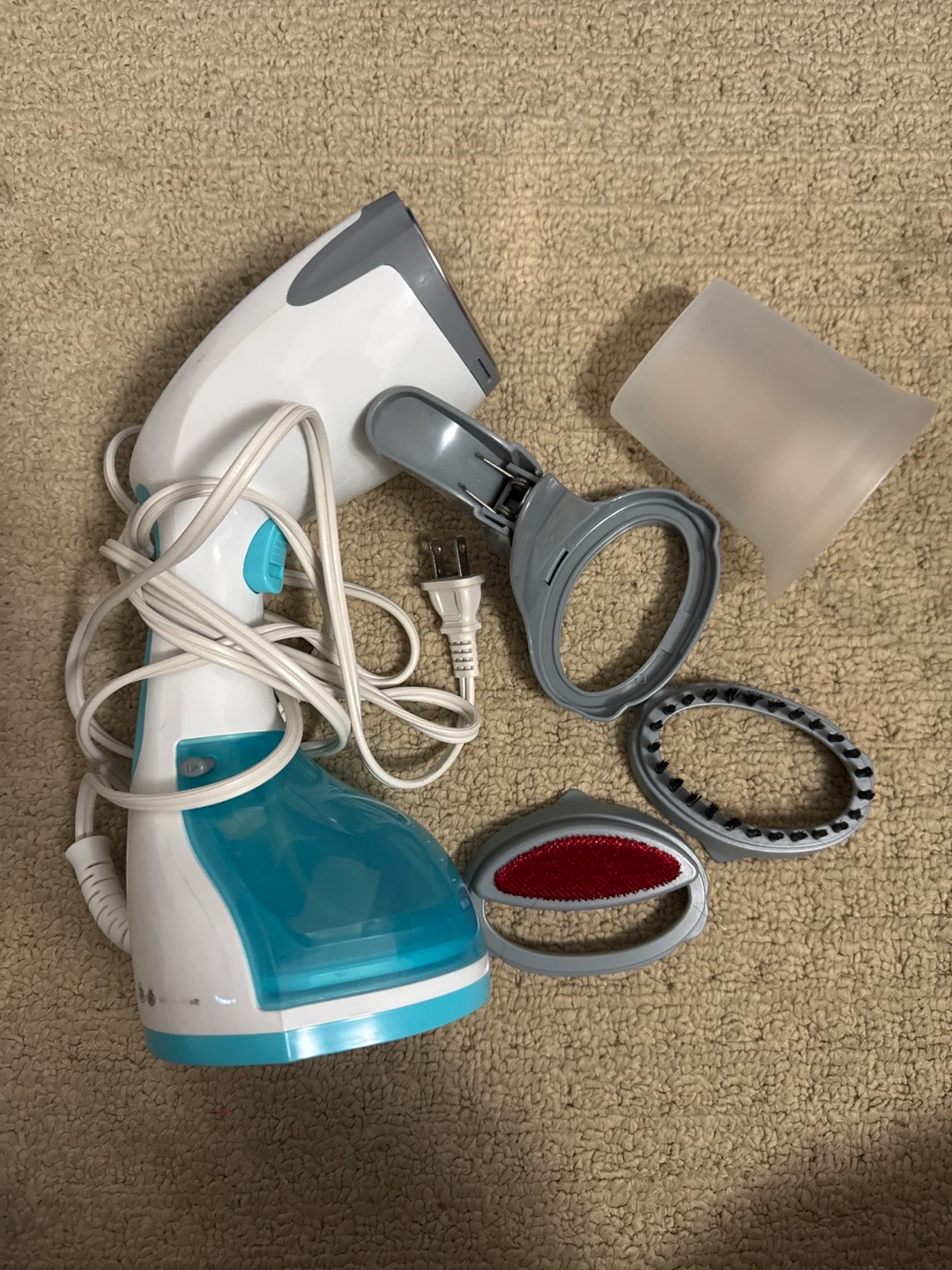 Handheld Fabric Steamer with Accessories