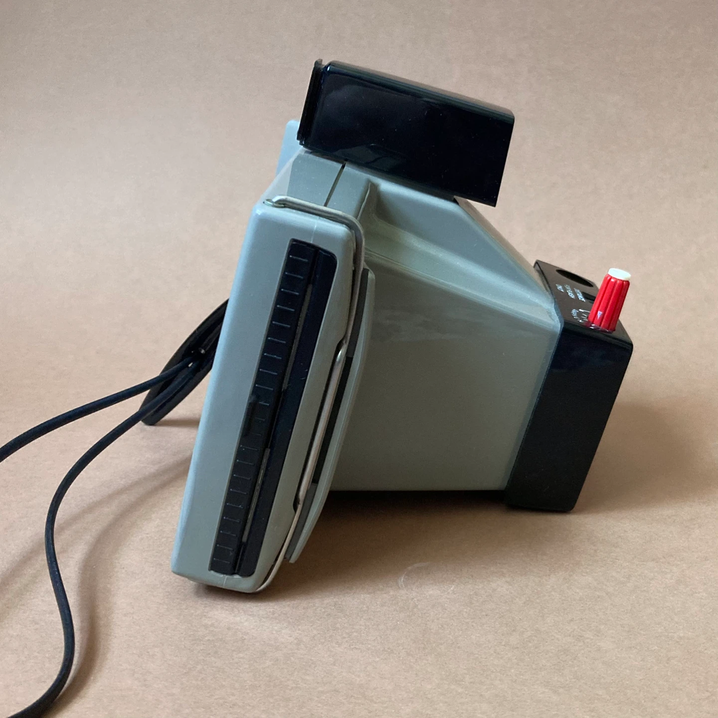 Vintage 1960s Polaroid Big Swinger Camera with Box and Manual - photo 5