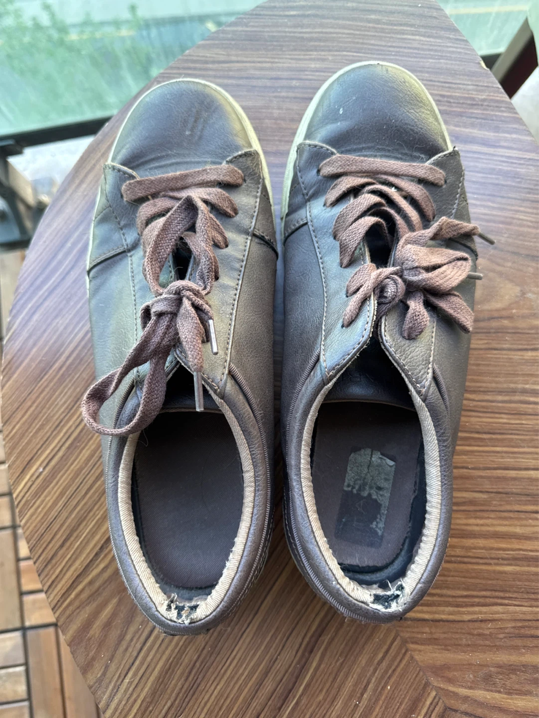 Tahari Brown Leather Lace-Up Sneakers - photo 4