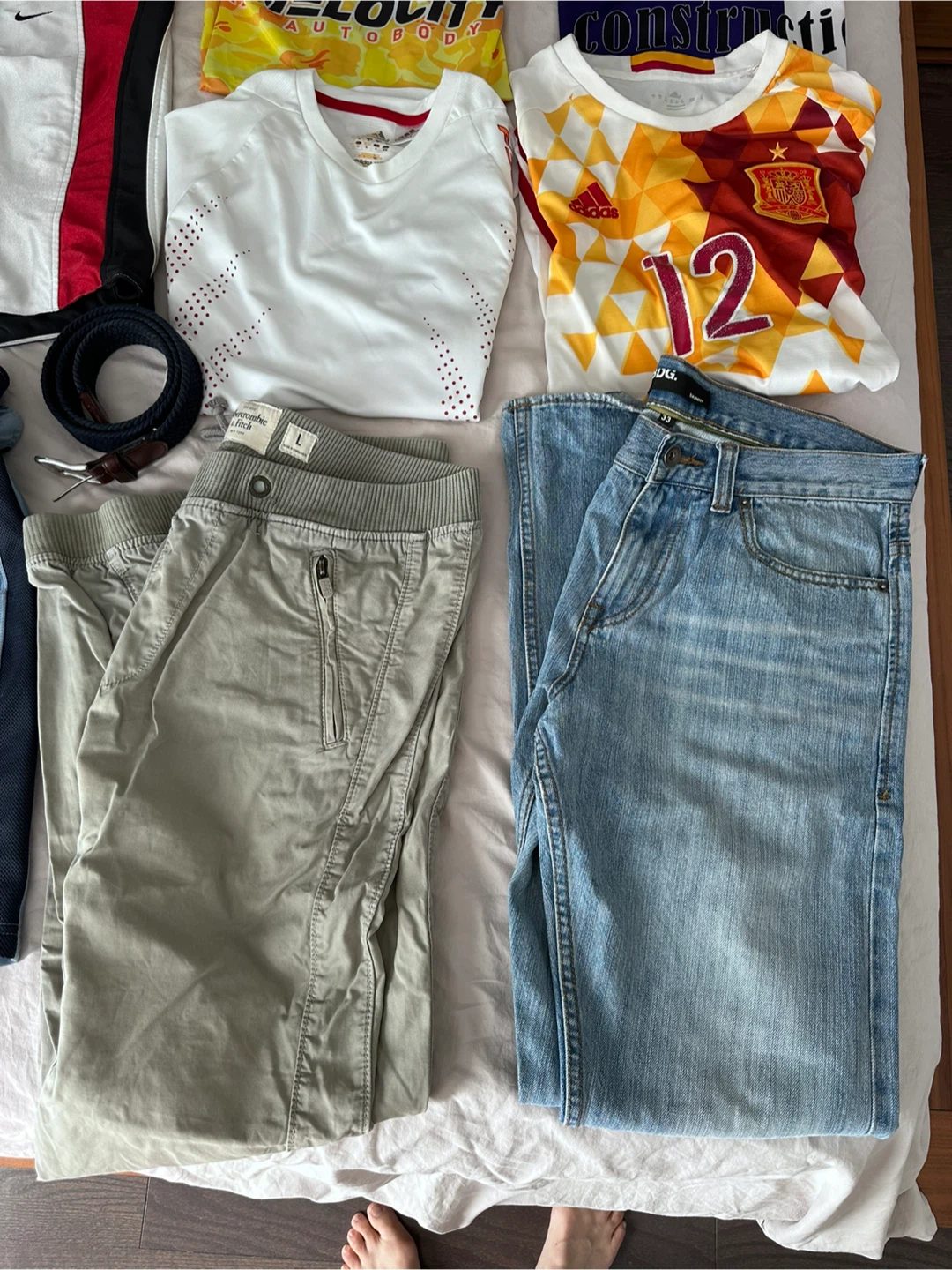 16 pieces men’s M-L clothing shorts jersey jacket - photo 4