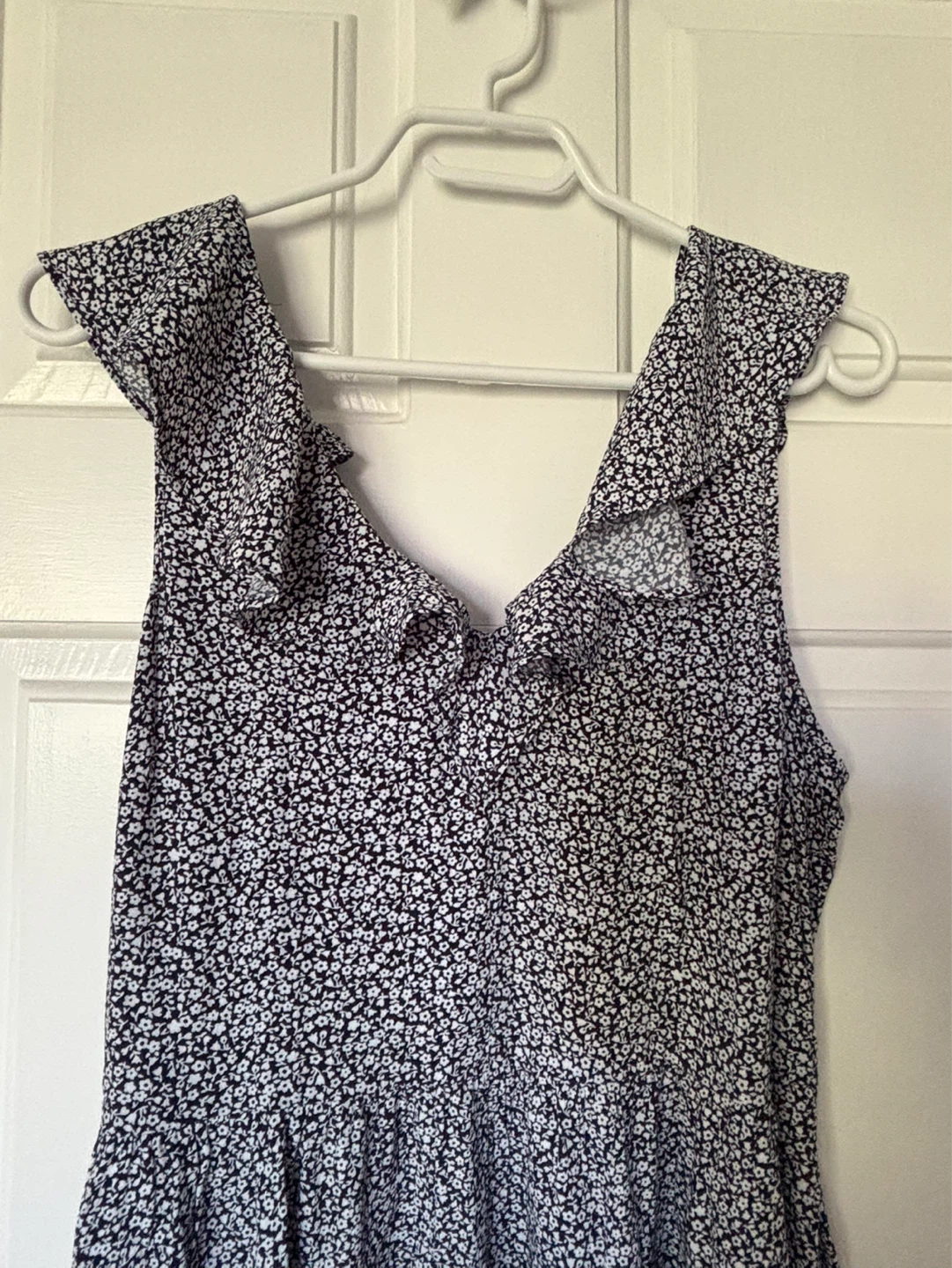 Floral Ruffle V-Neck Dress - photo 3