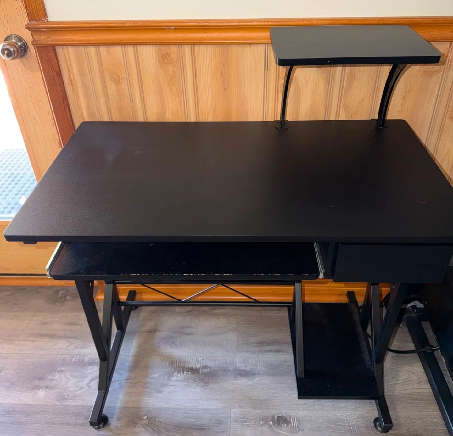 Computer Desk with Keyboard Tray & Storage Shelf - $60 - photo 4