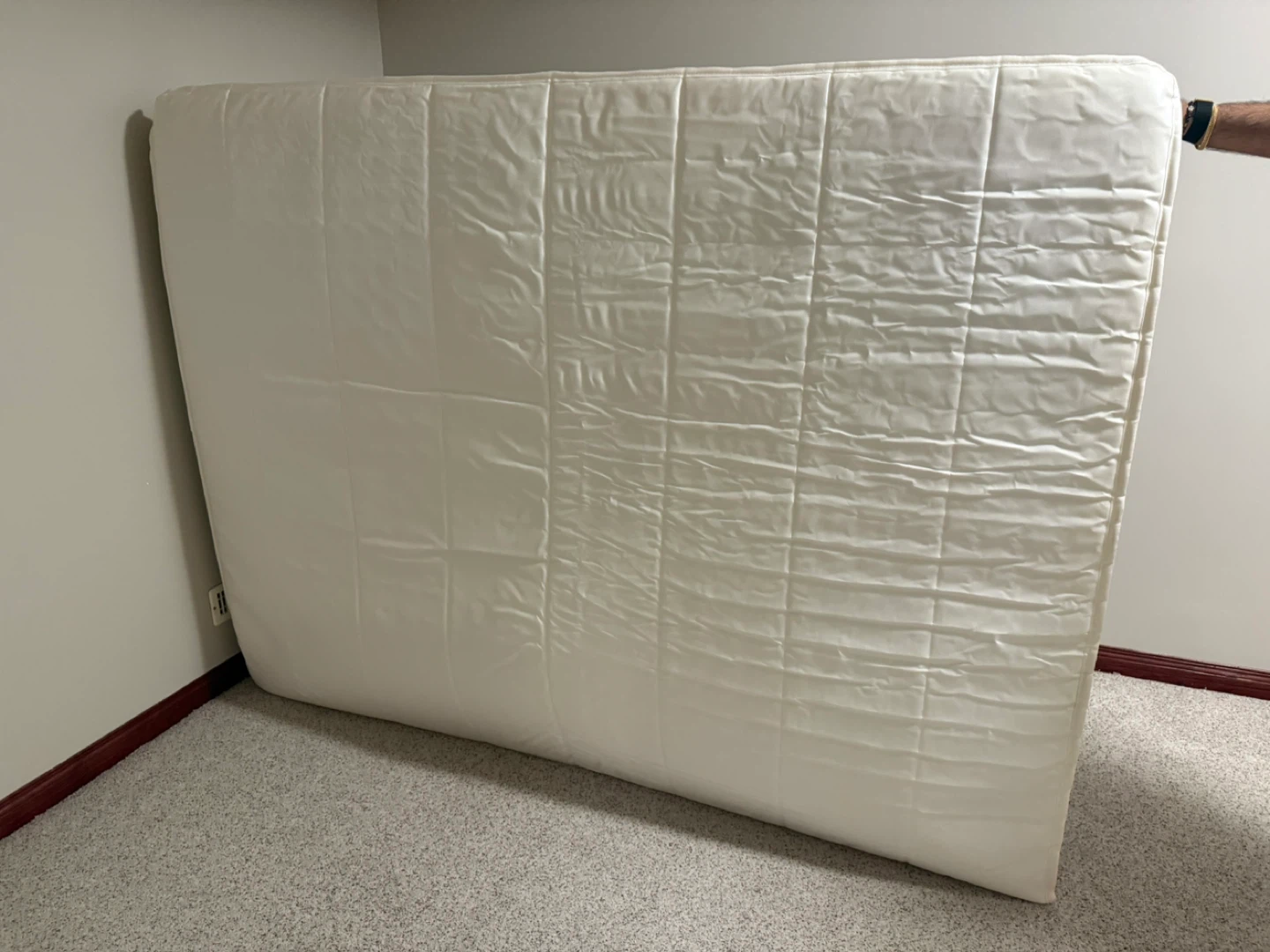 White Queen Size Mattress - photo 2