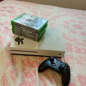 XBOX ONE S Console with Games