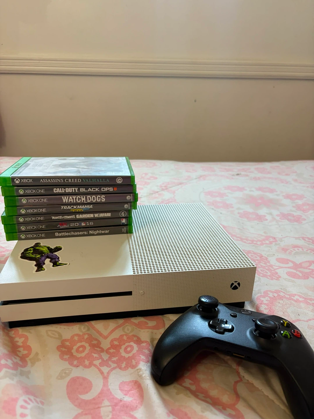 XBOX ONE S Console with Games - photo 2