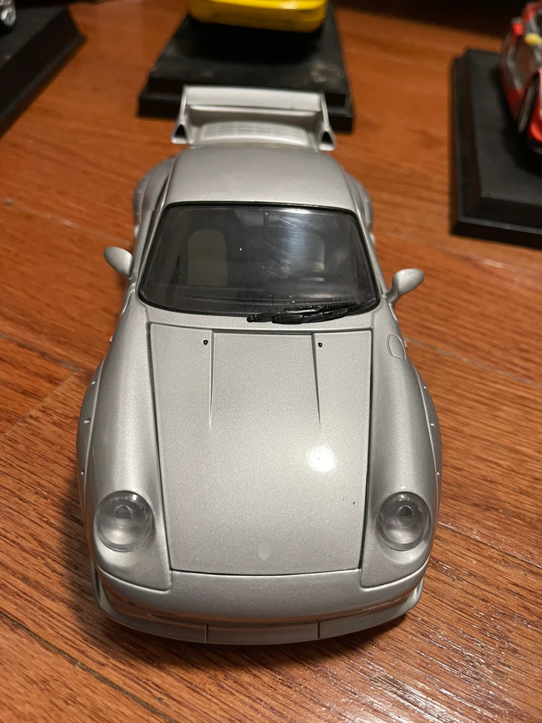 Silver Porsche 911 GT Toy Car