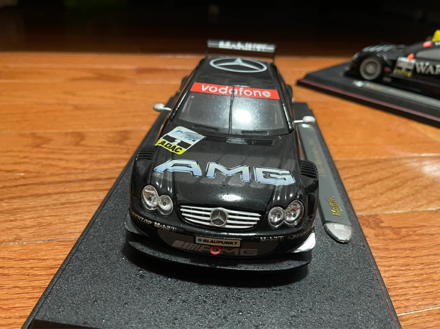 Maisto AMG-Mercedes 2002 Diecast Model Car - photo 2