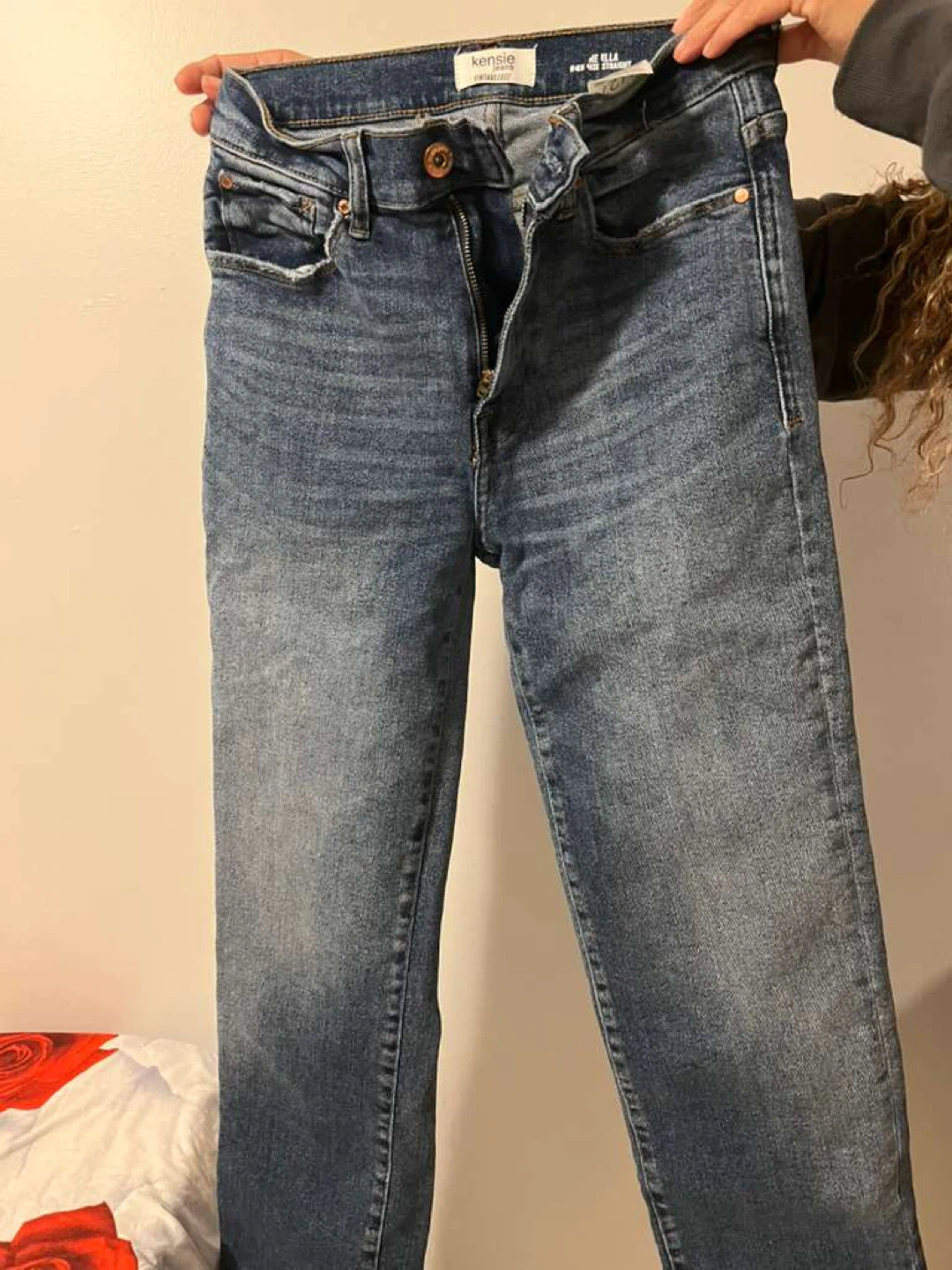 Kensie "Ella" Straight Jeans