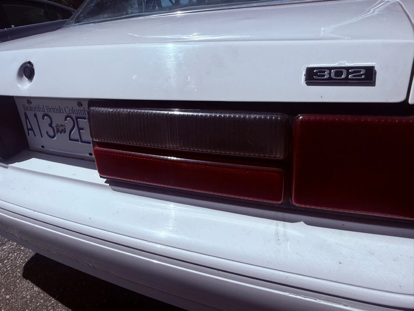 1985 White Ford Mustang 5.0 notch - photo 2
