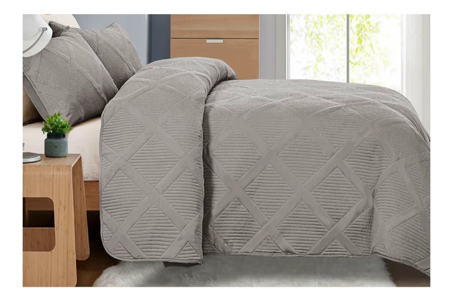 Grey Diamond Quilted Bedspread Set - photo 4