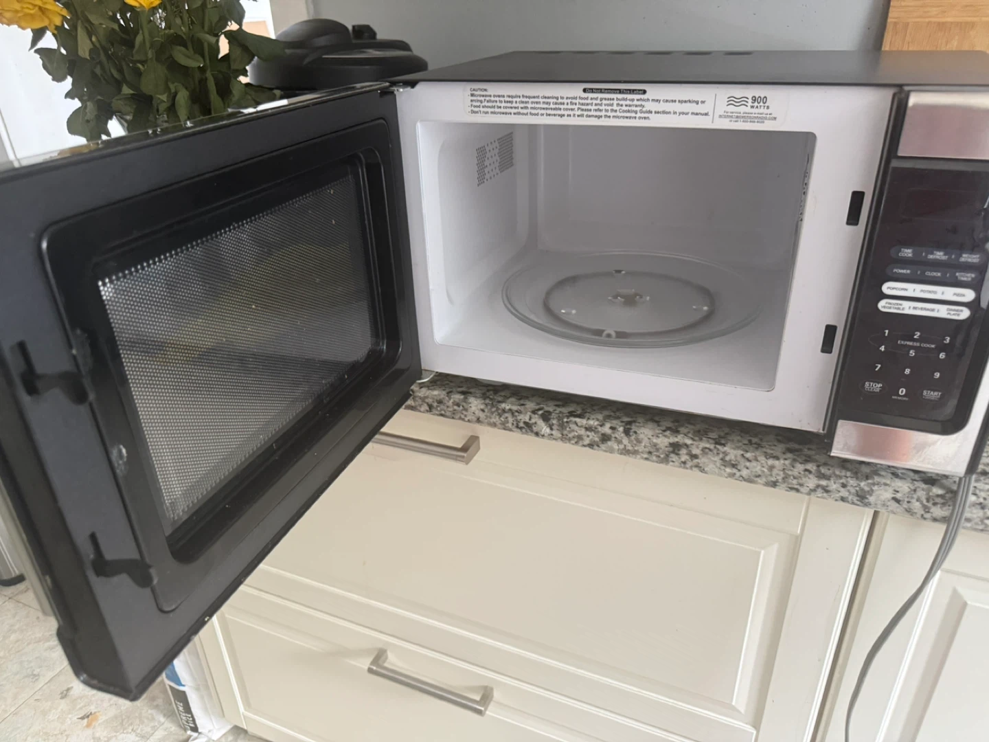 Emerson Microwave - photo 2