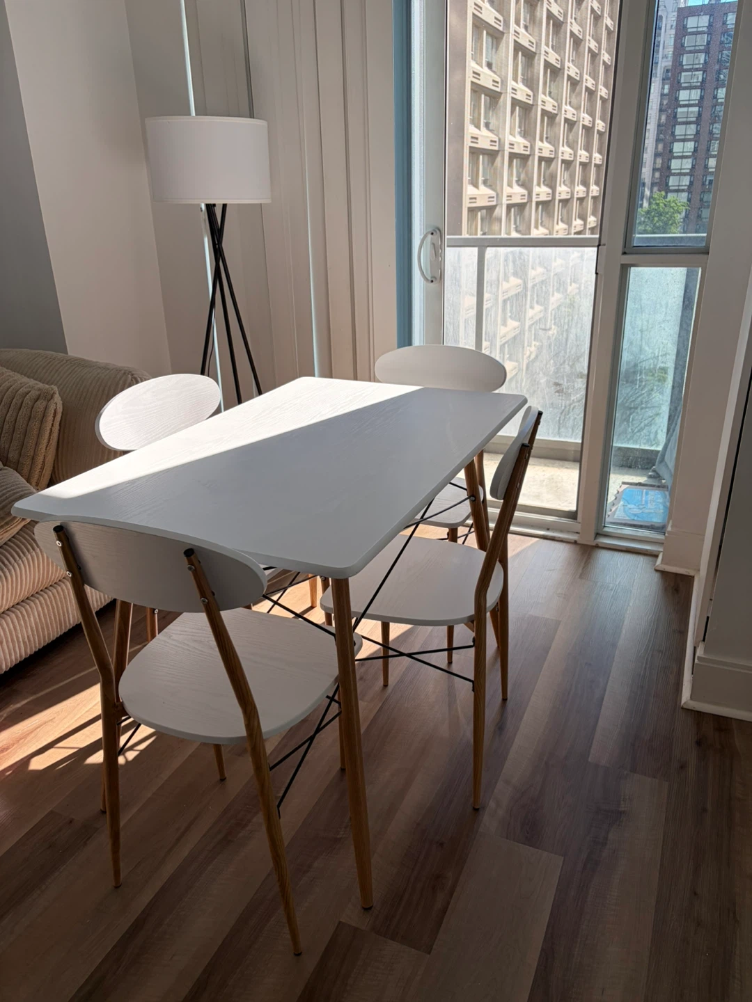 White Dining Table with 4 Chairs - photo 3