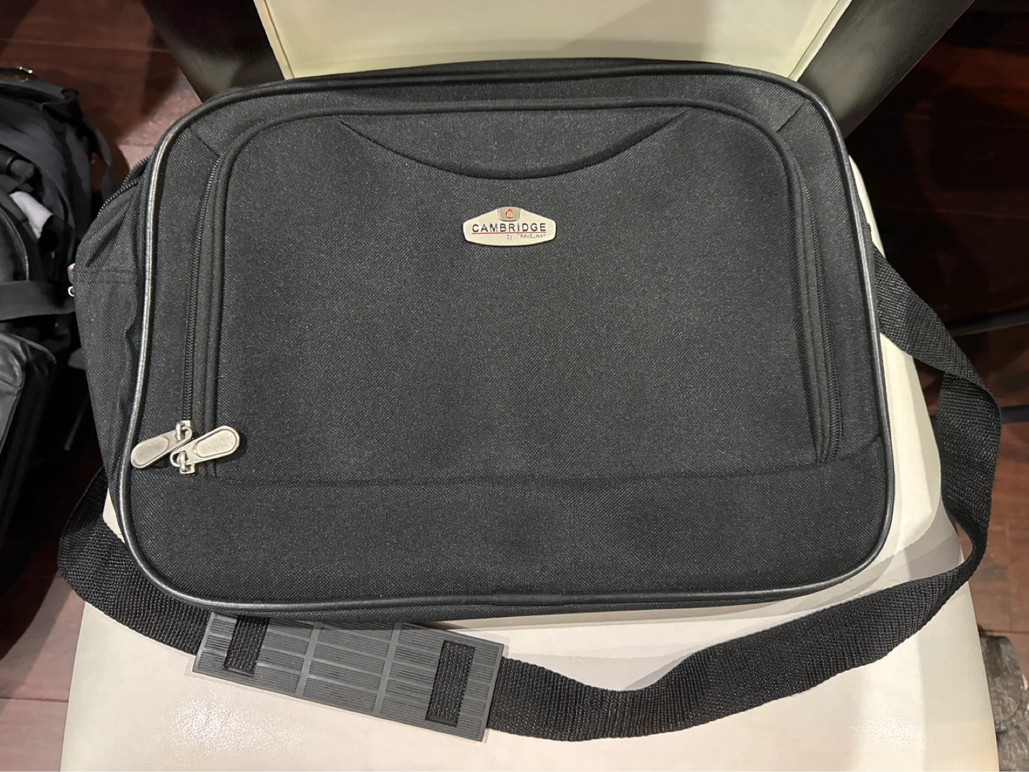 Cambridge Travel Bag