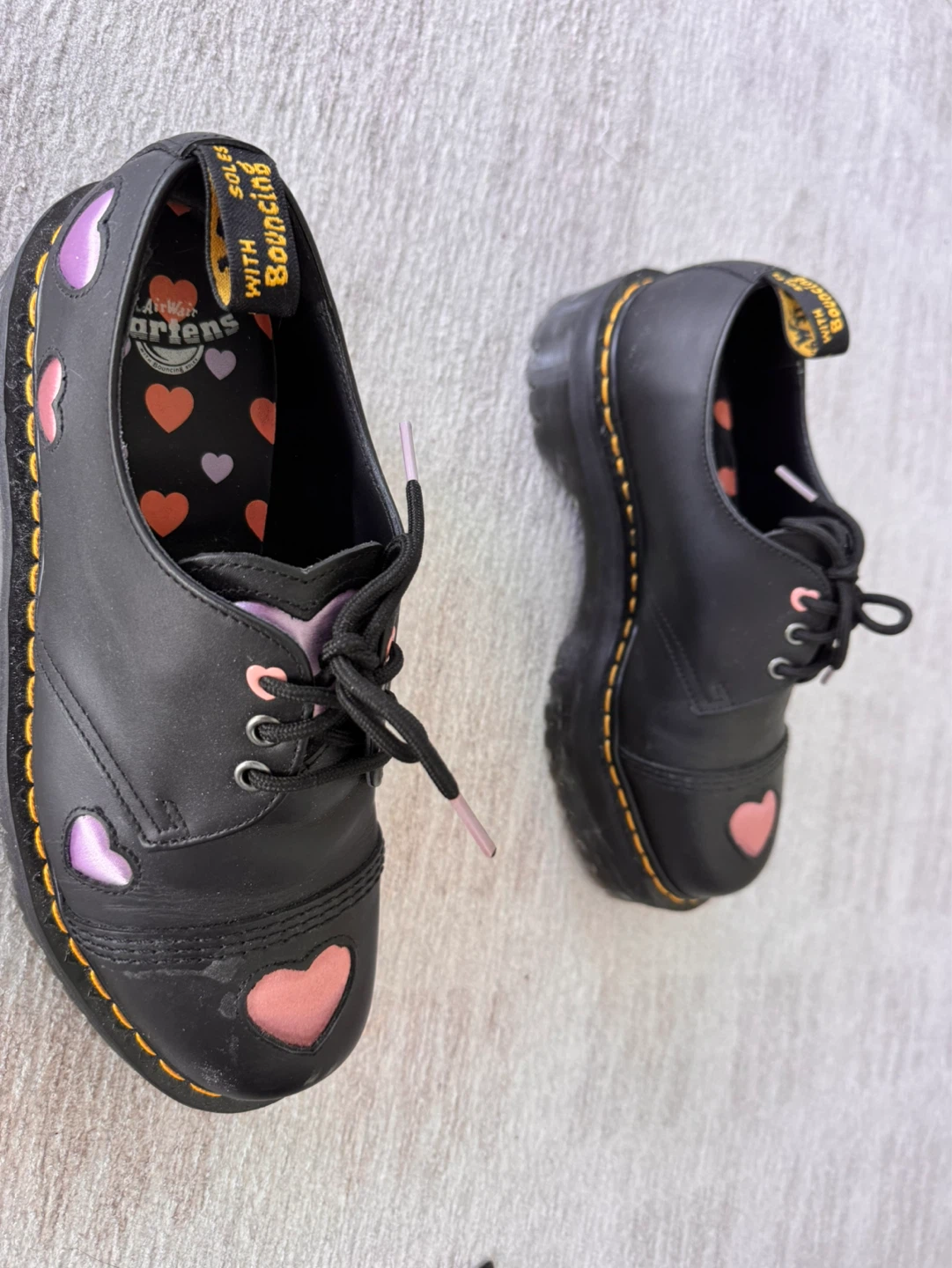 Dr. Martens Heart Shoes size W11 - photo 2