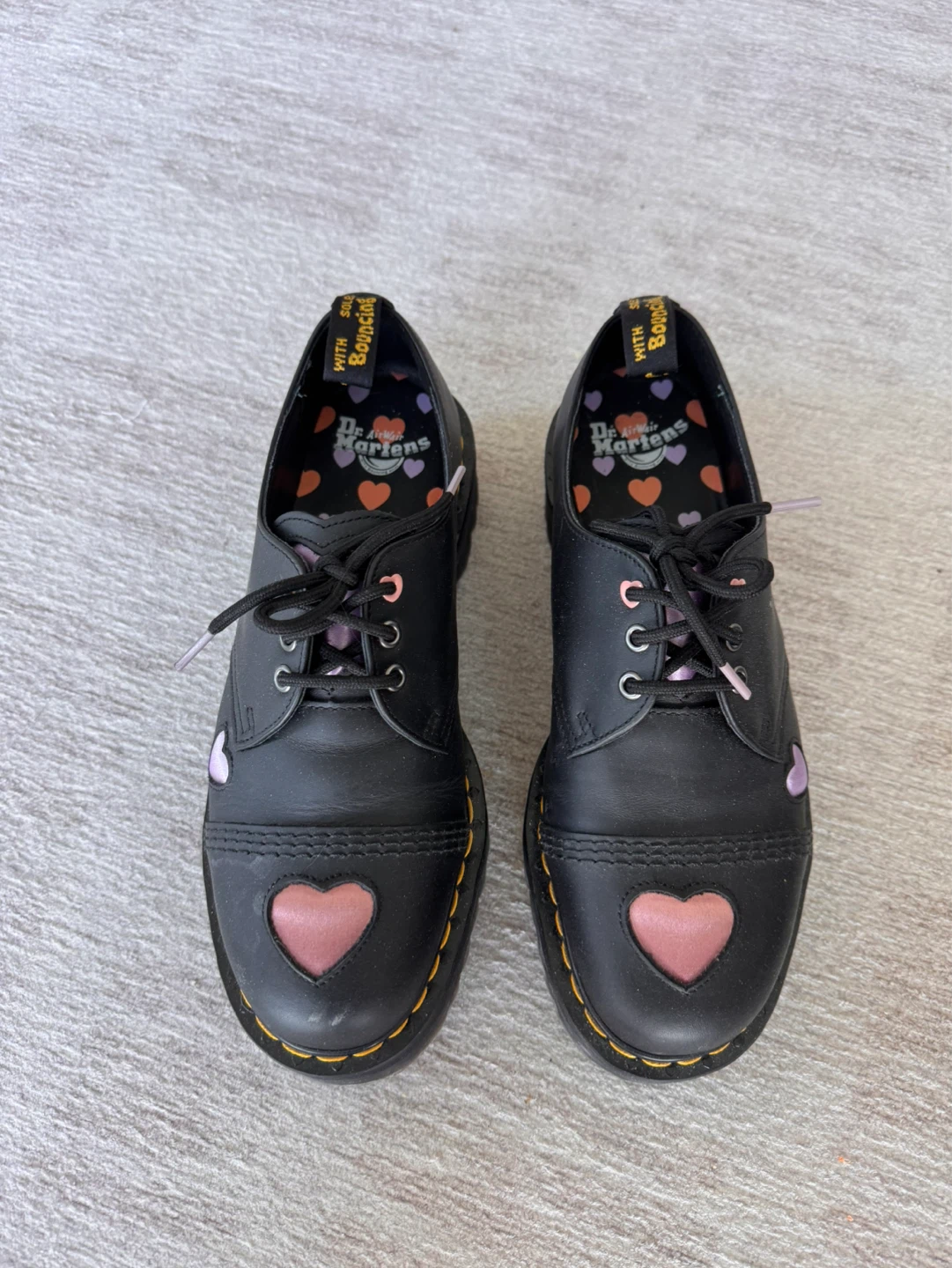 Dr. Martens Heart Shoes size W11