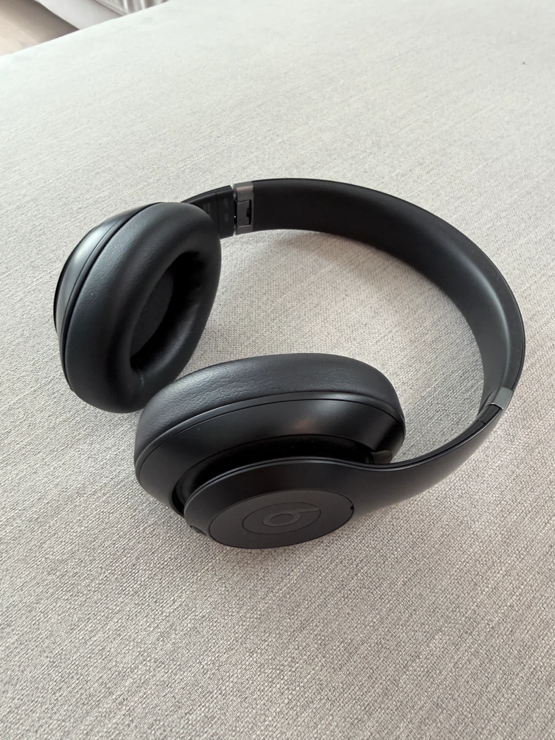 Beats Studio Pro - Black - photo 2