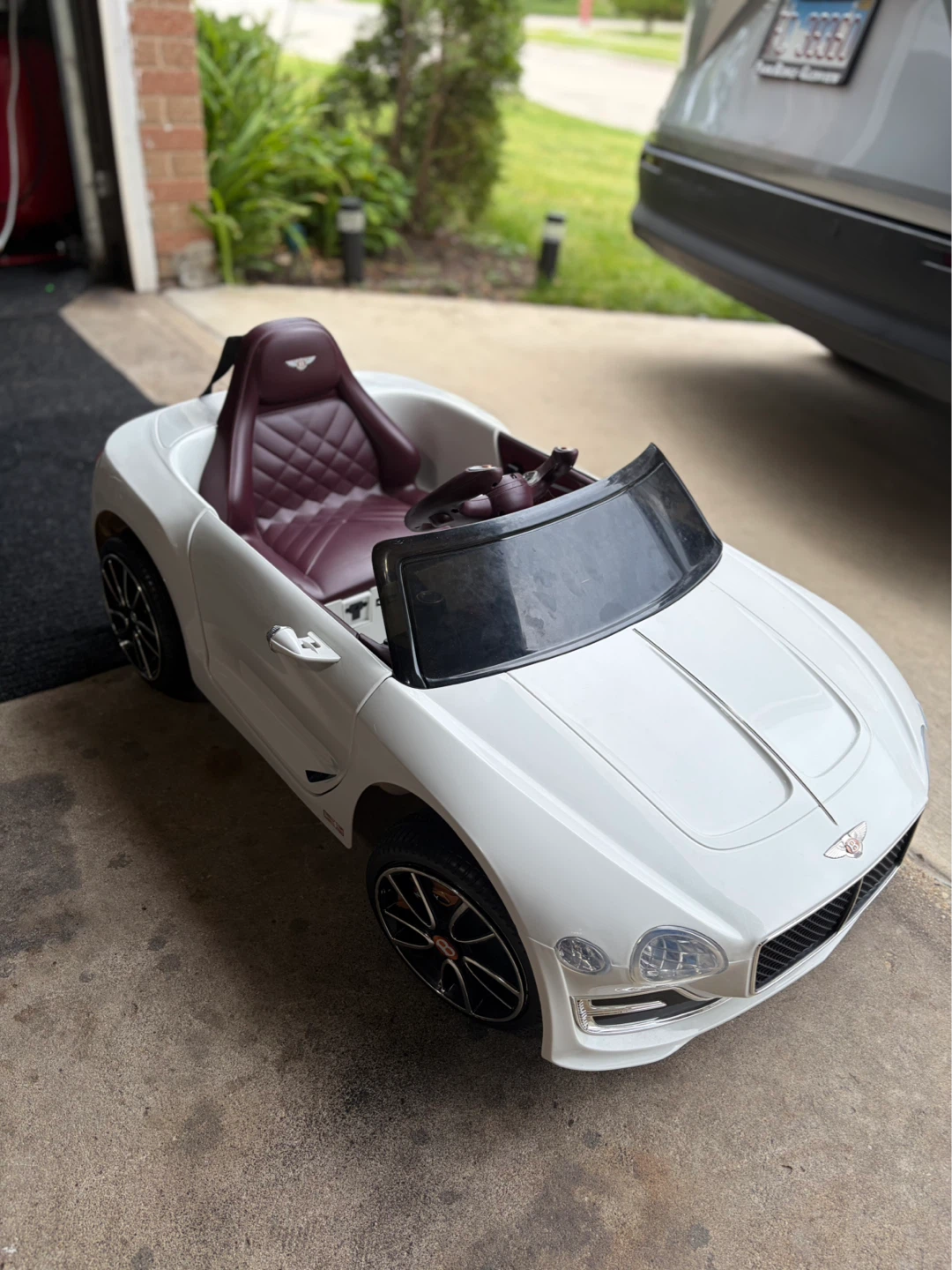 Kids Ride On Bentley Car - White - photo 2
