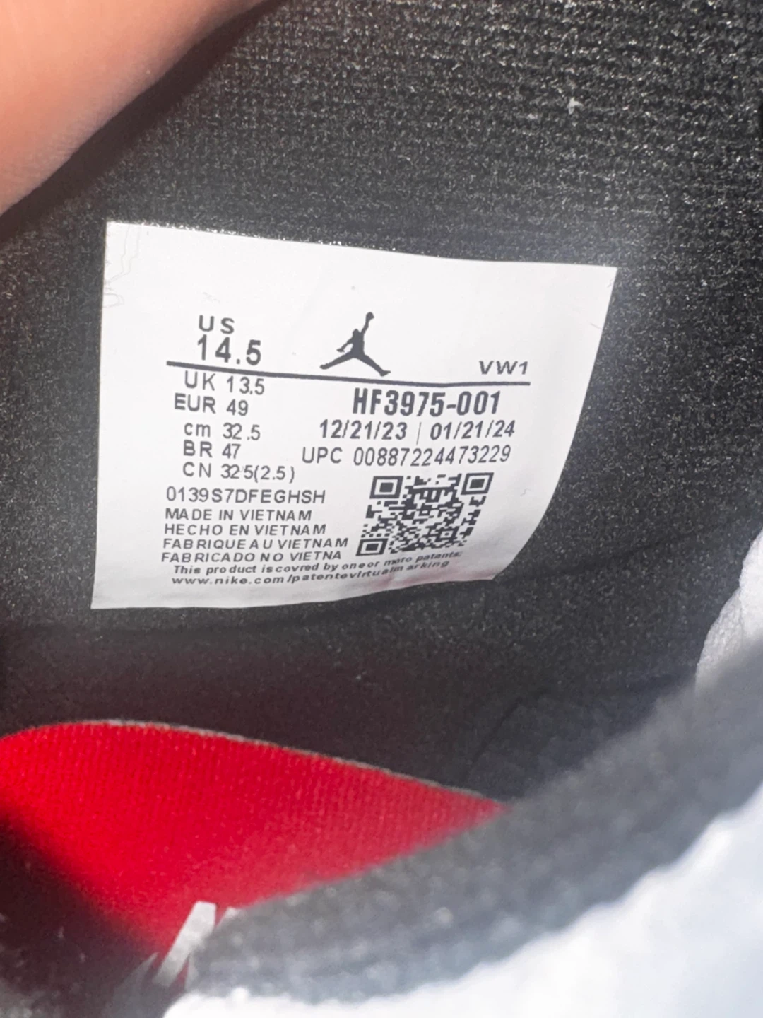 Air Jordan Metallic Reimagined 5’s - photo 5