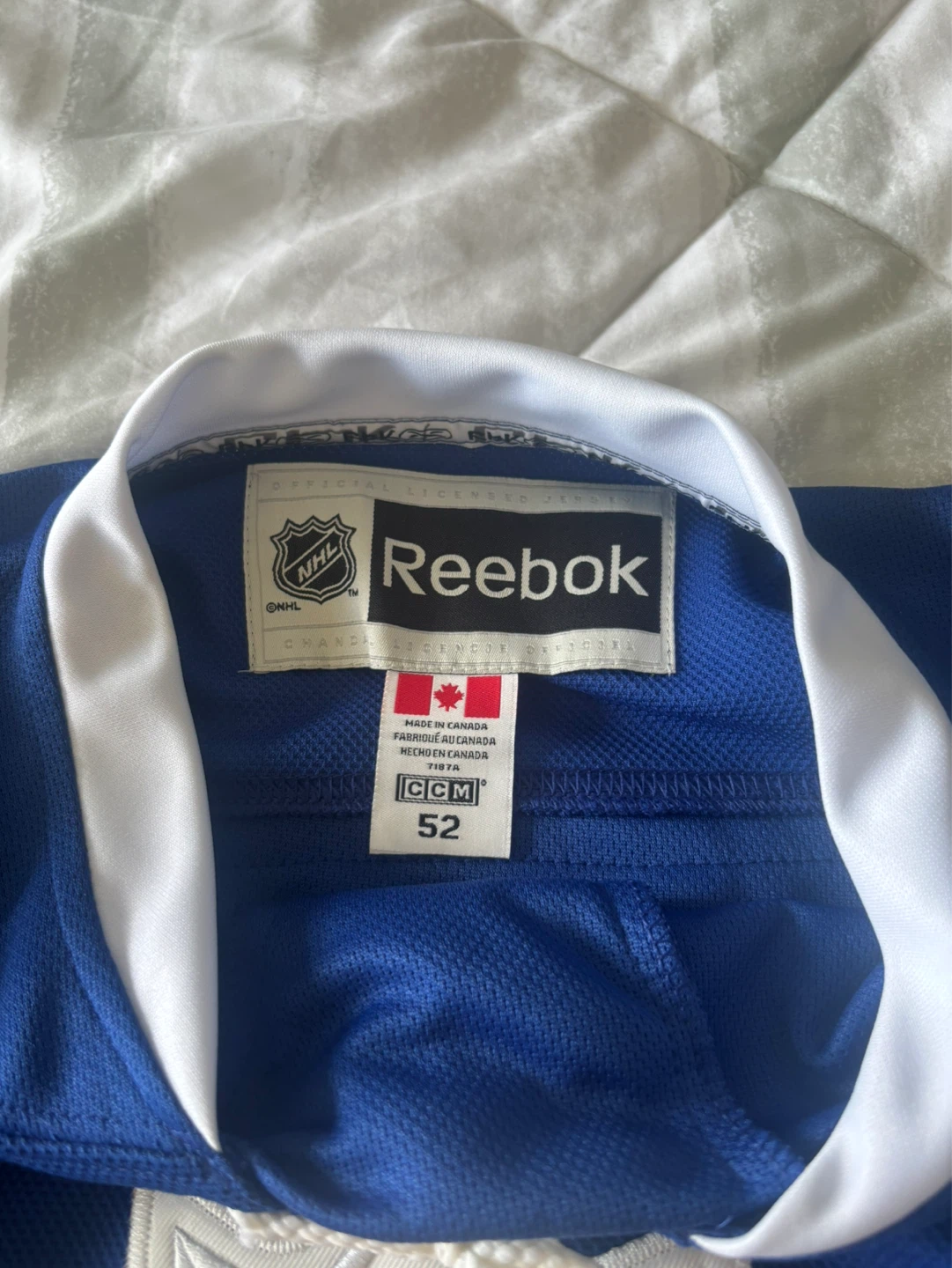 James van Riemsdyk Toronto Maple Leafs jersey - photo 3