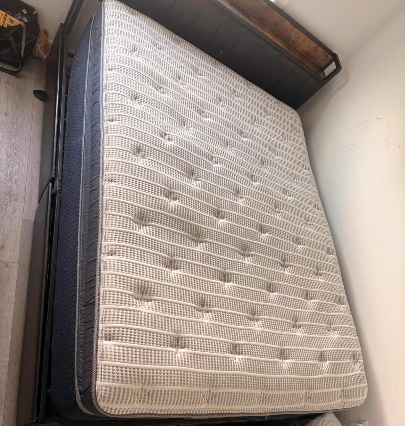 Queen Size Mattress and bed frame - photo 3