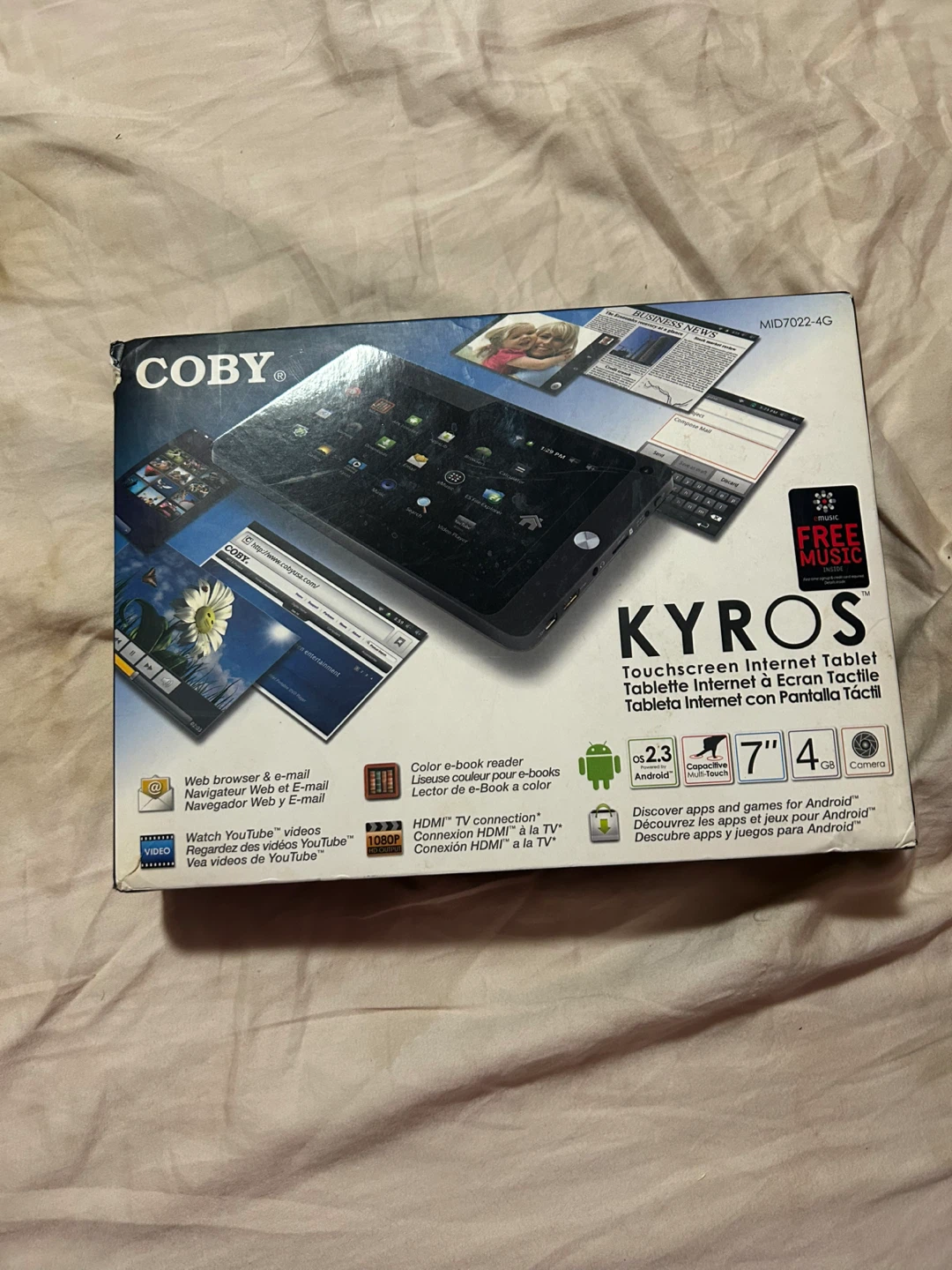 Coby Kyros 7" Touchscreen Internet Tablet