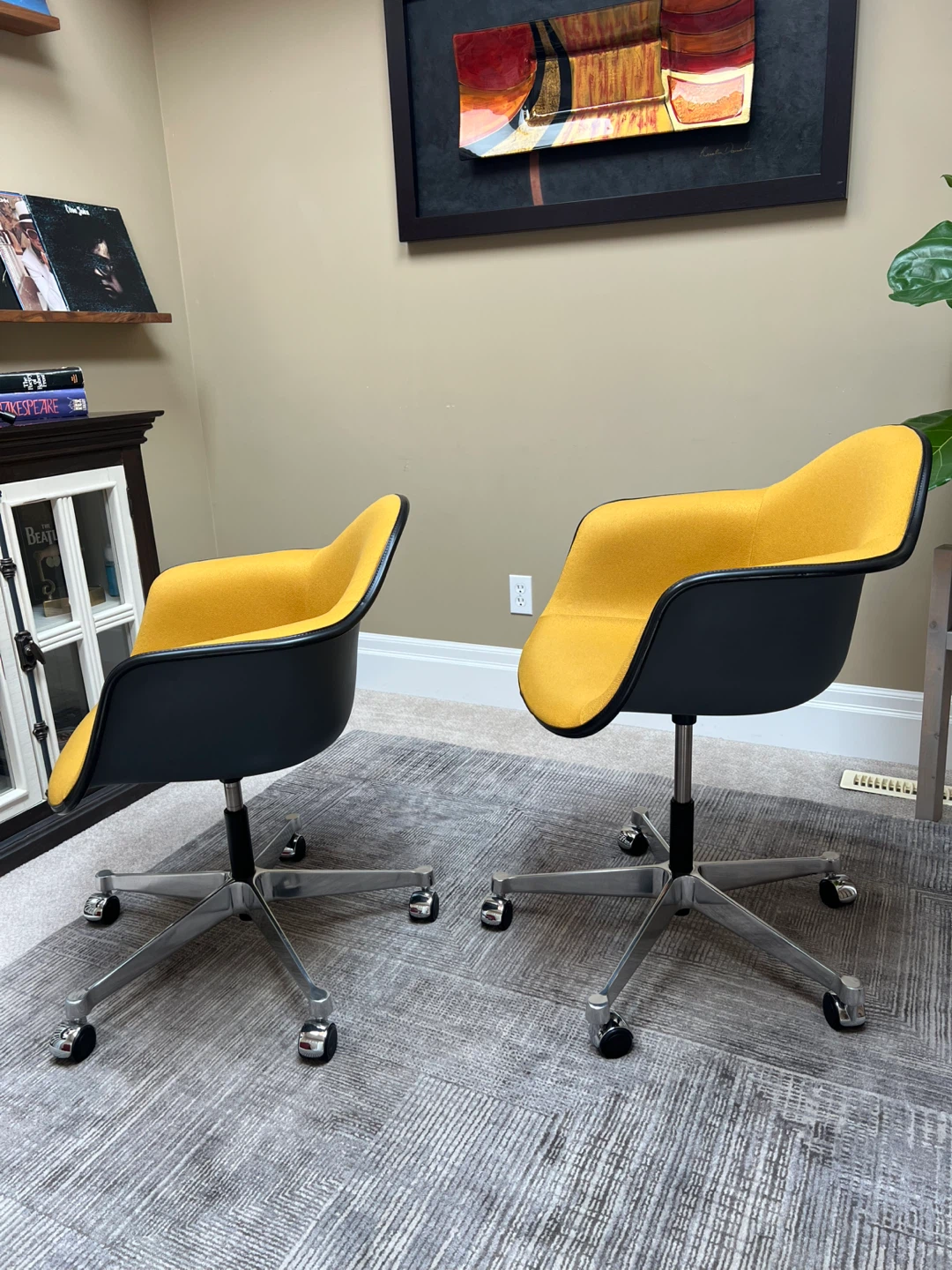 Authentic Herman Miller Eames Task Chairs - photo 3