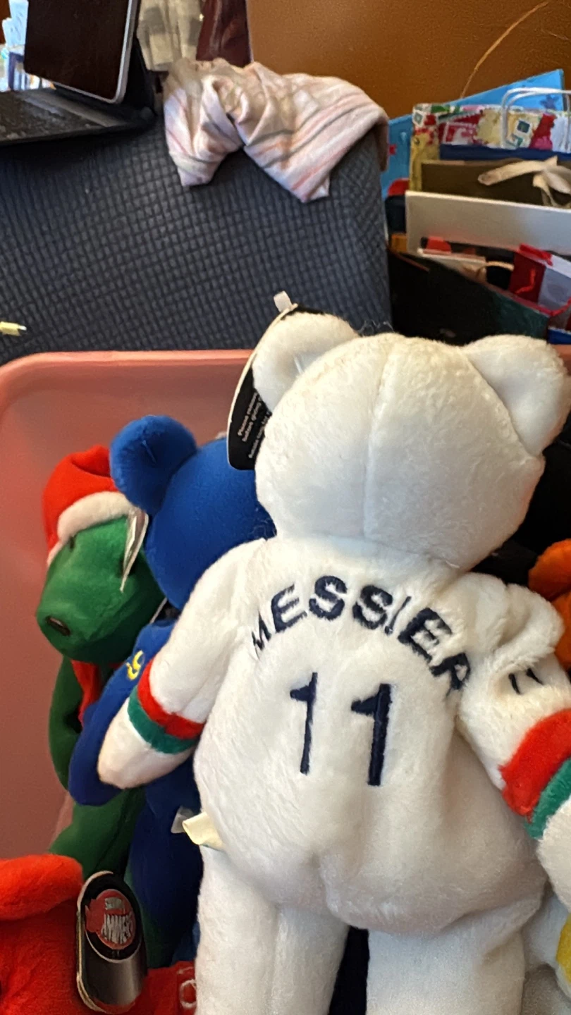 Salvino's Bammers Messier #11 Plush Bear