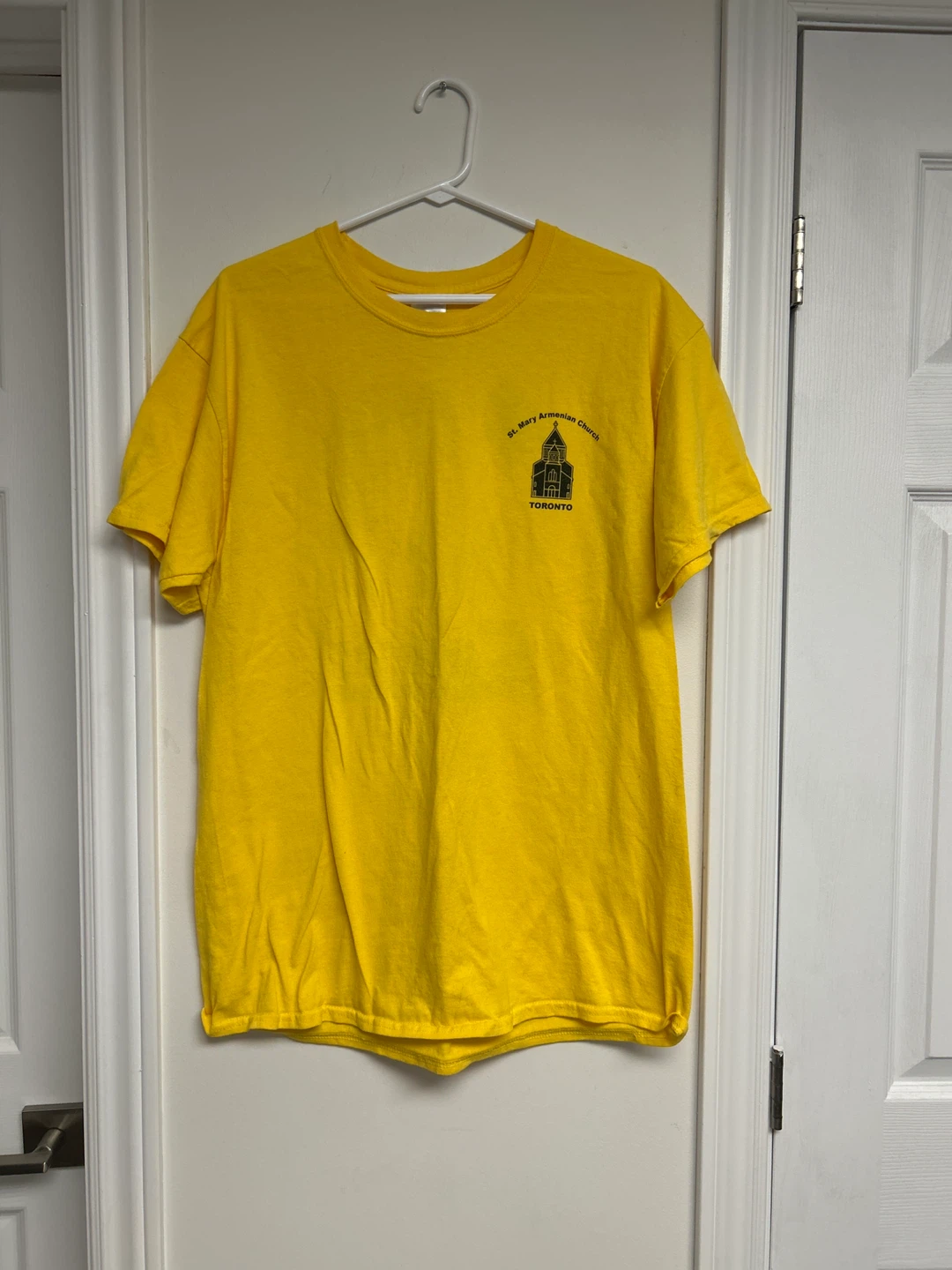 Gildan Ultra Cotton T-Shirt - Yellow - Large