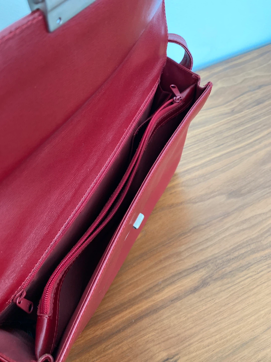 Mandarina Duck Red Leather Shoulder Bag - photo 5