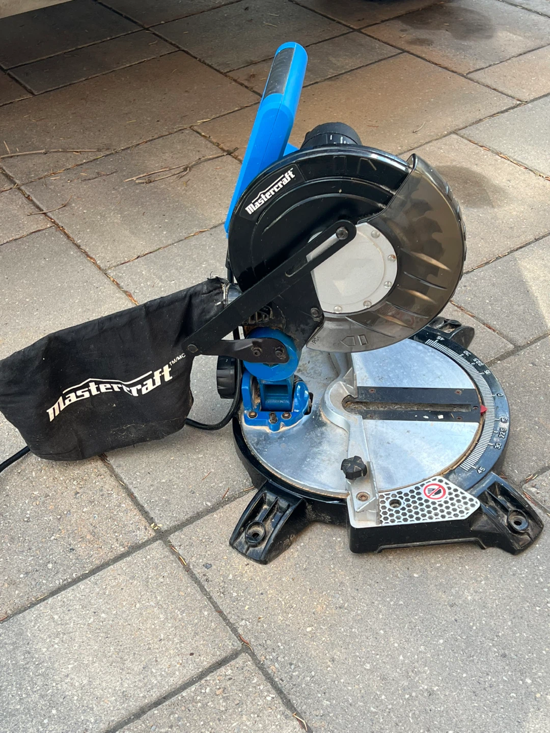 Mastercraft Miter Saw with Dust Bag - photo 2