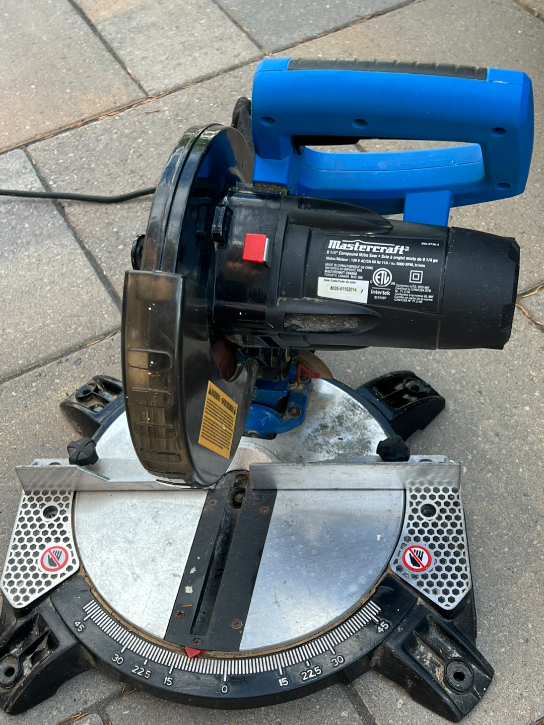 Mastercraft Miter Saw with Dust Bag - photo 3