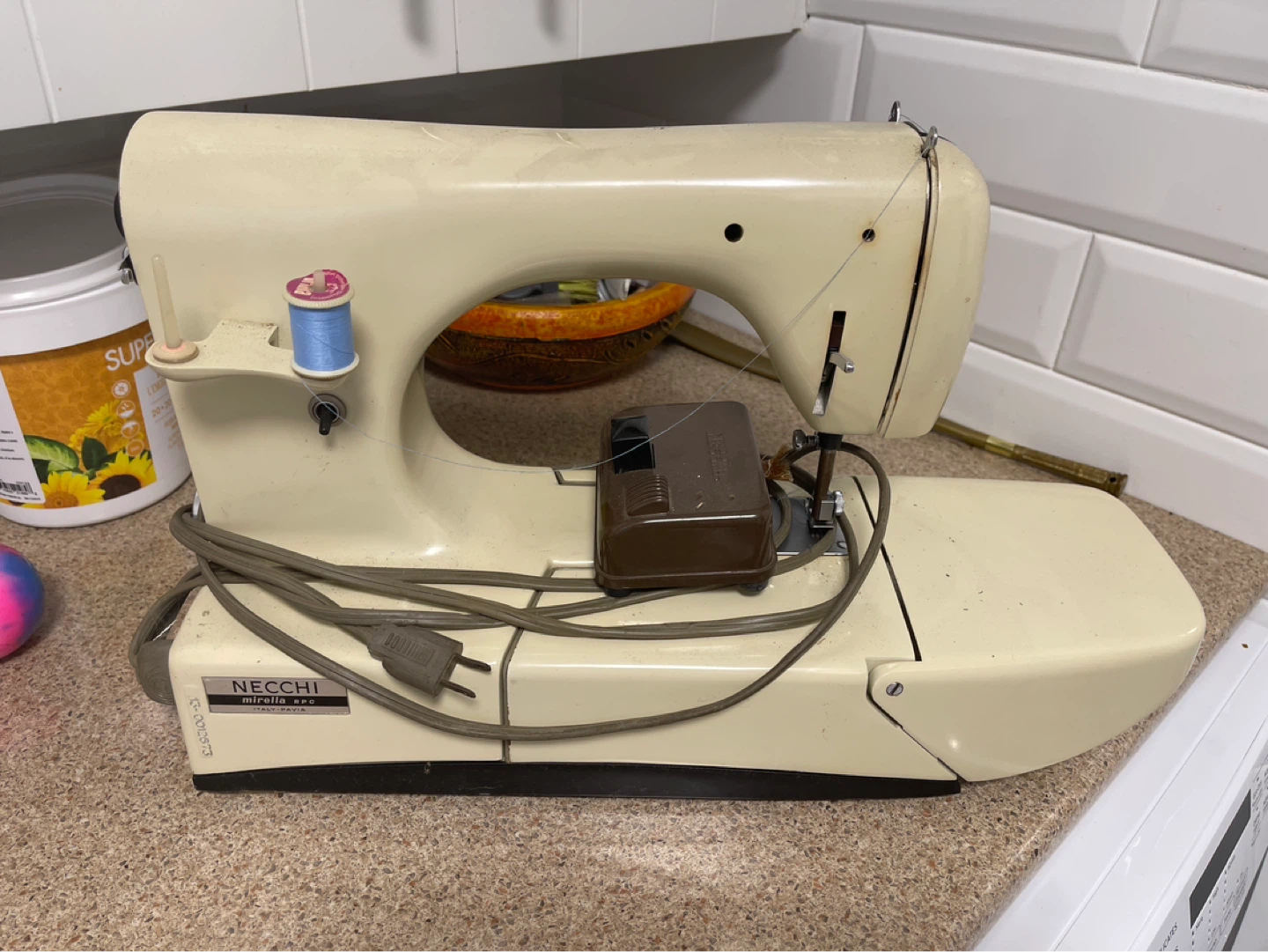 Necchi Mirella Sewing Machine - photo 3