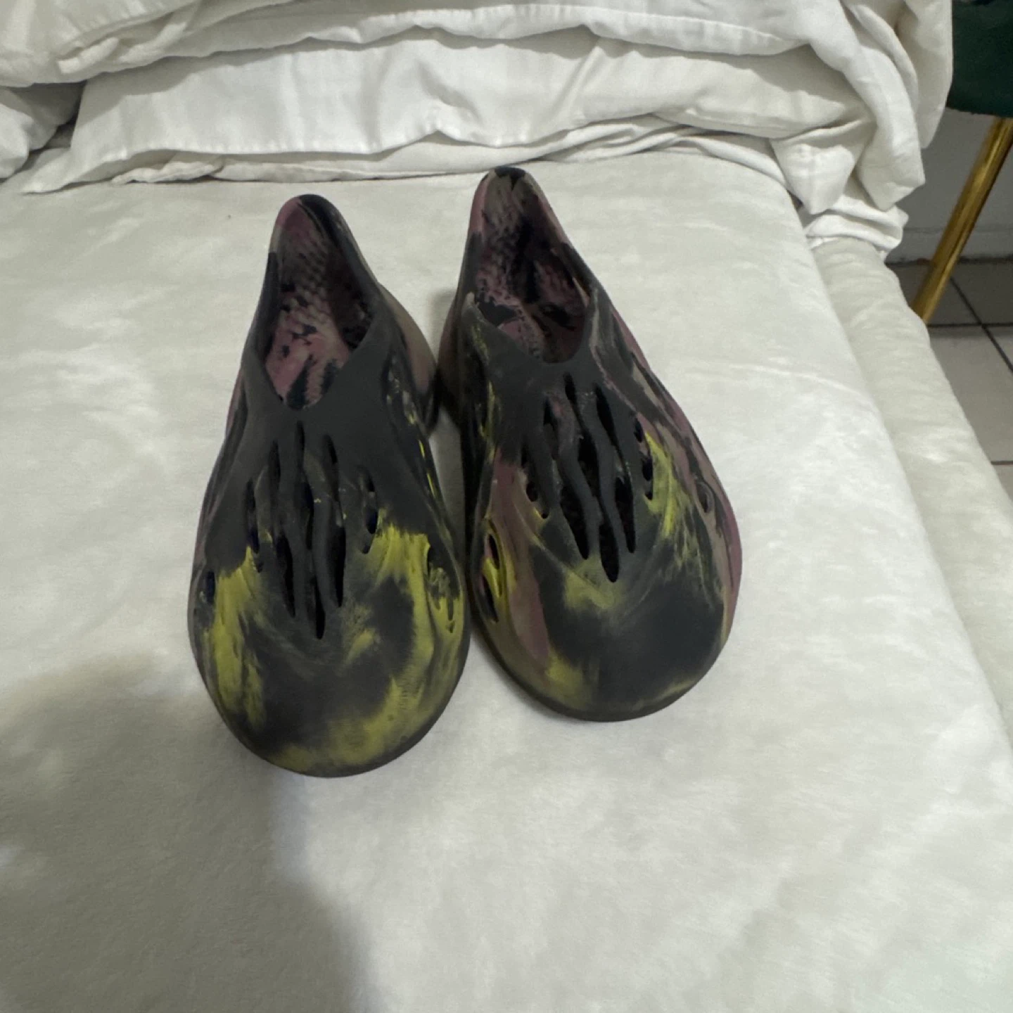 Camouflage Foam Runner Style Clogs