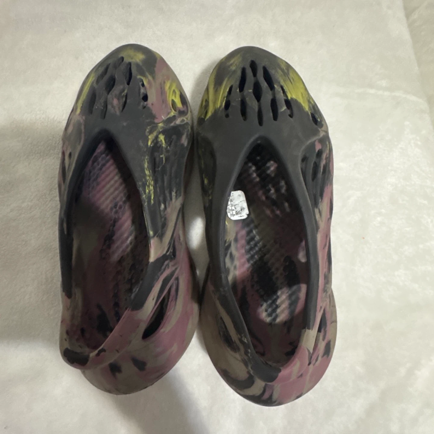 Camouflage Foam Runner Style Clogs - photo 2