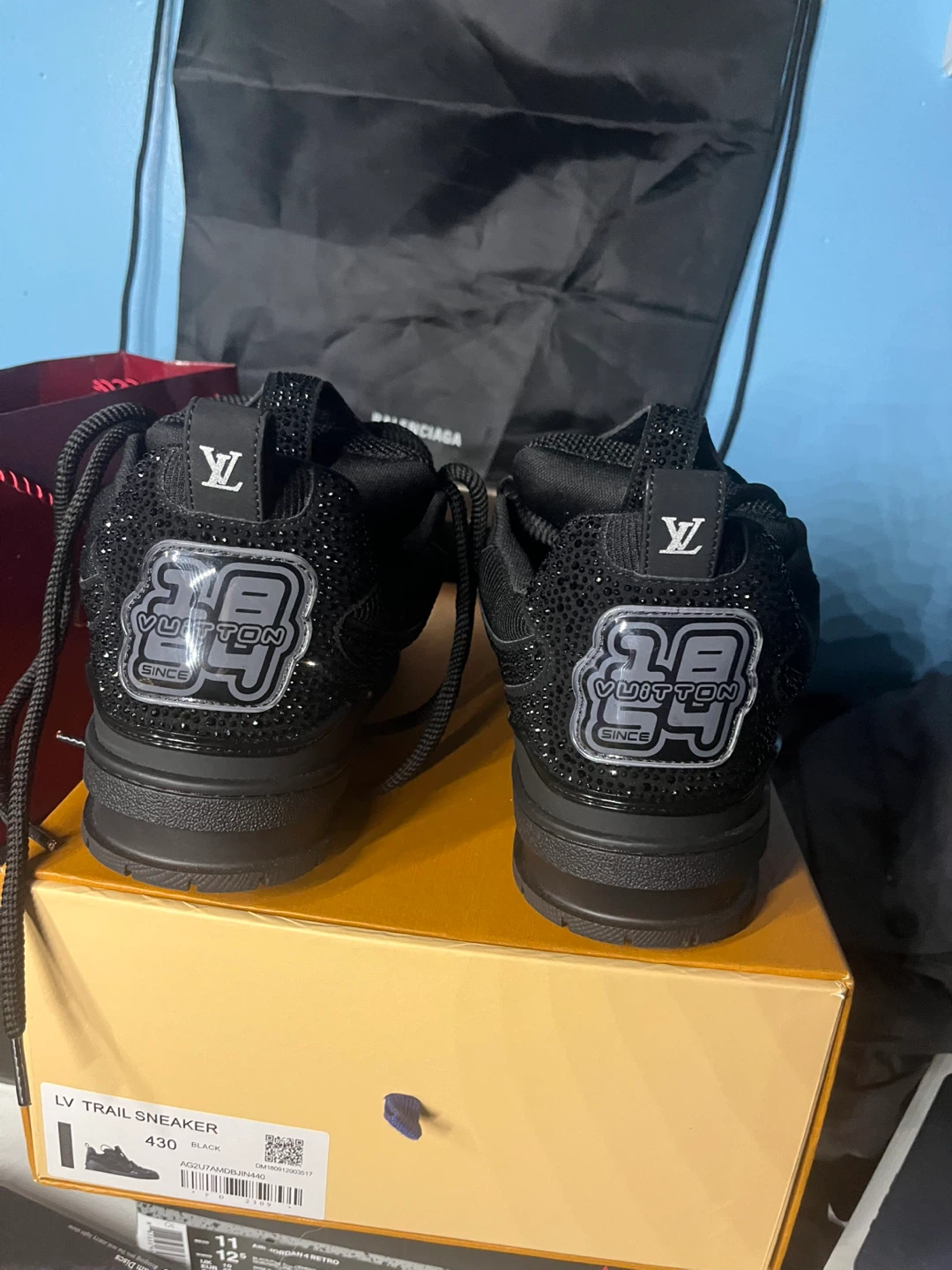 Louis Vuitton LV Trail Sneaker - Black - photo 3