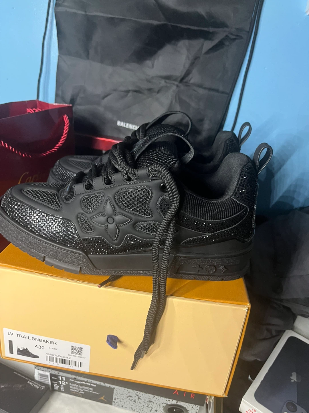 Louis Vuitton LV Trail Sneaker - Black - photo 2