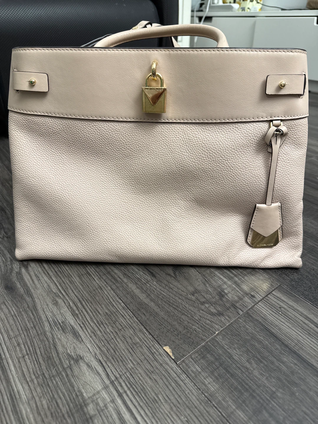 Michael Kors Beige Leather Satchel Handbag