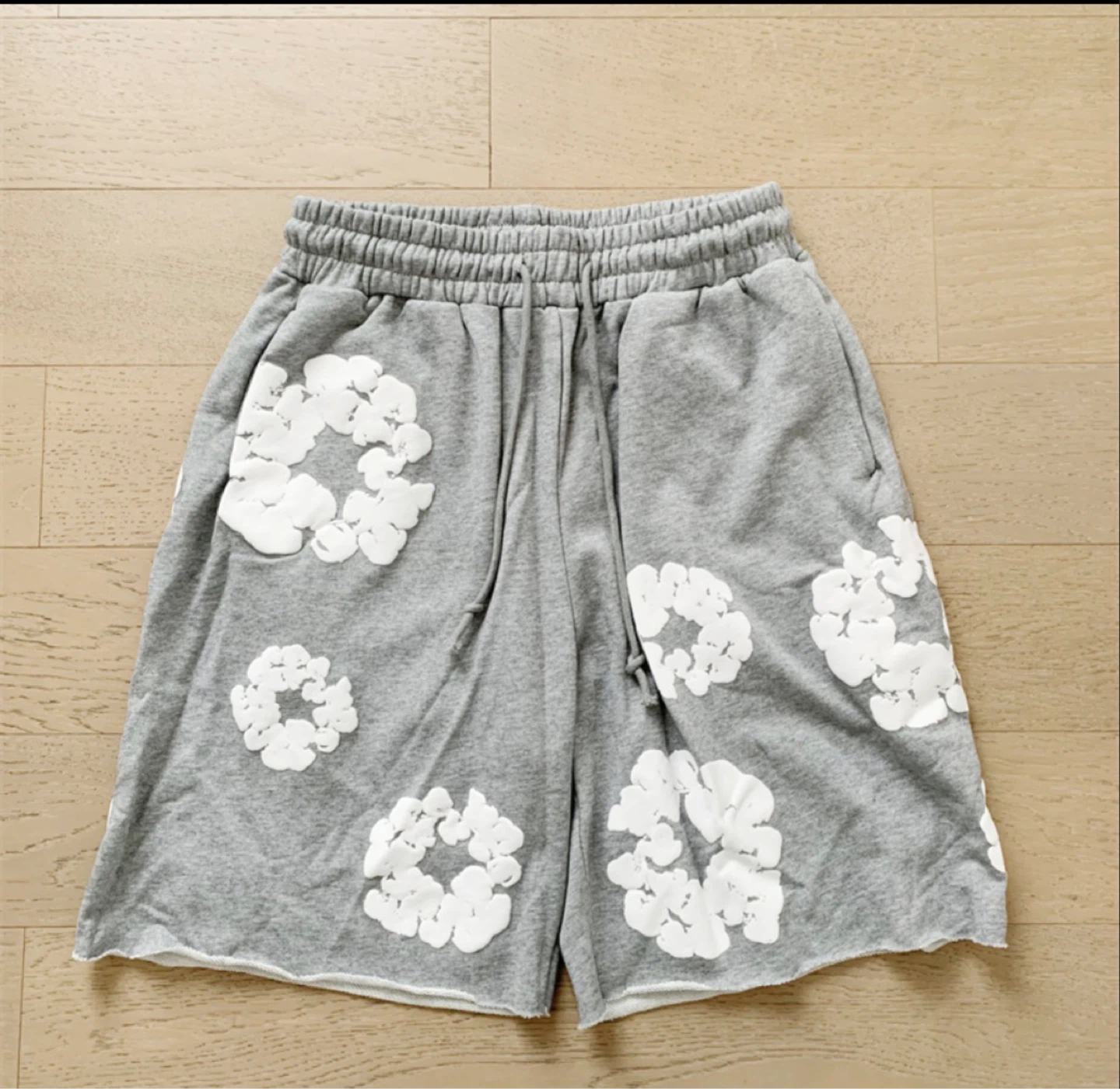 Denim tear shorts - photo 2
