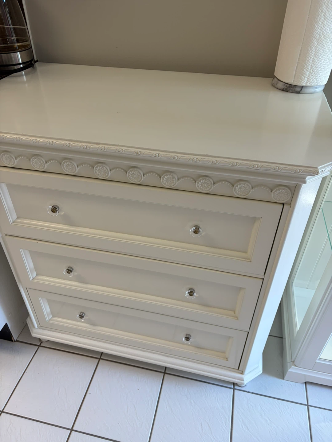 White 3-Drawer Dresser - photo 3