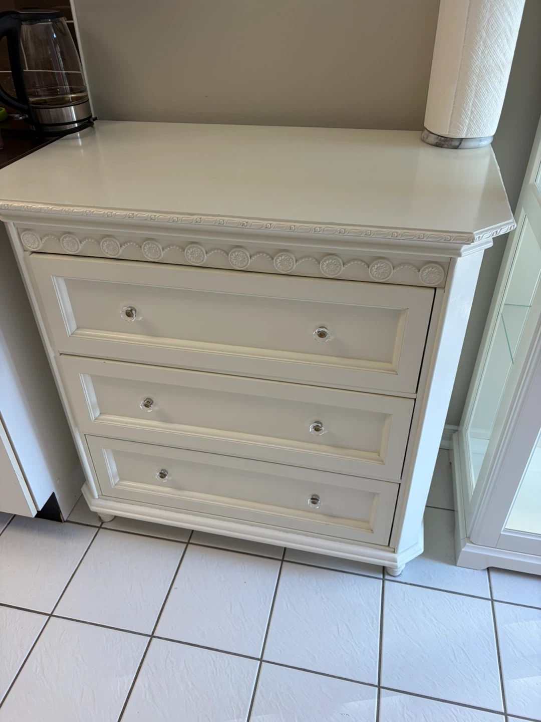 White 3-Drawer Dresser - photo 4