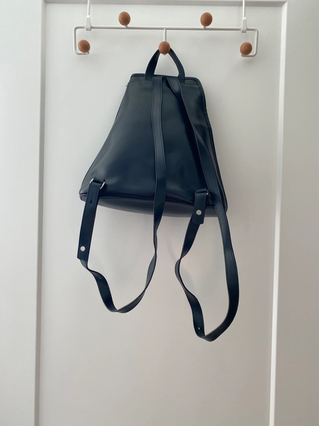 Longchamp Black Leather Backpack - photo 2