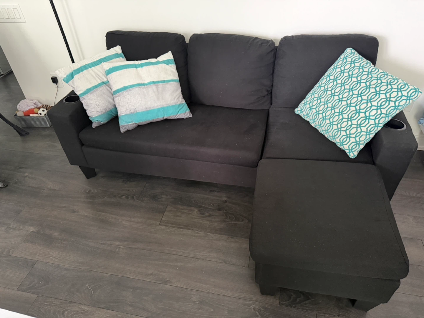 Black Sectional Sofa with Ottoman