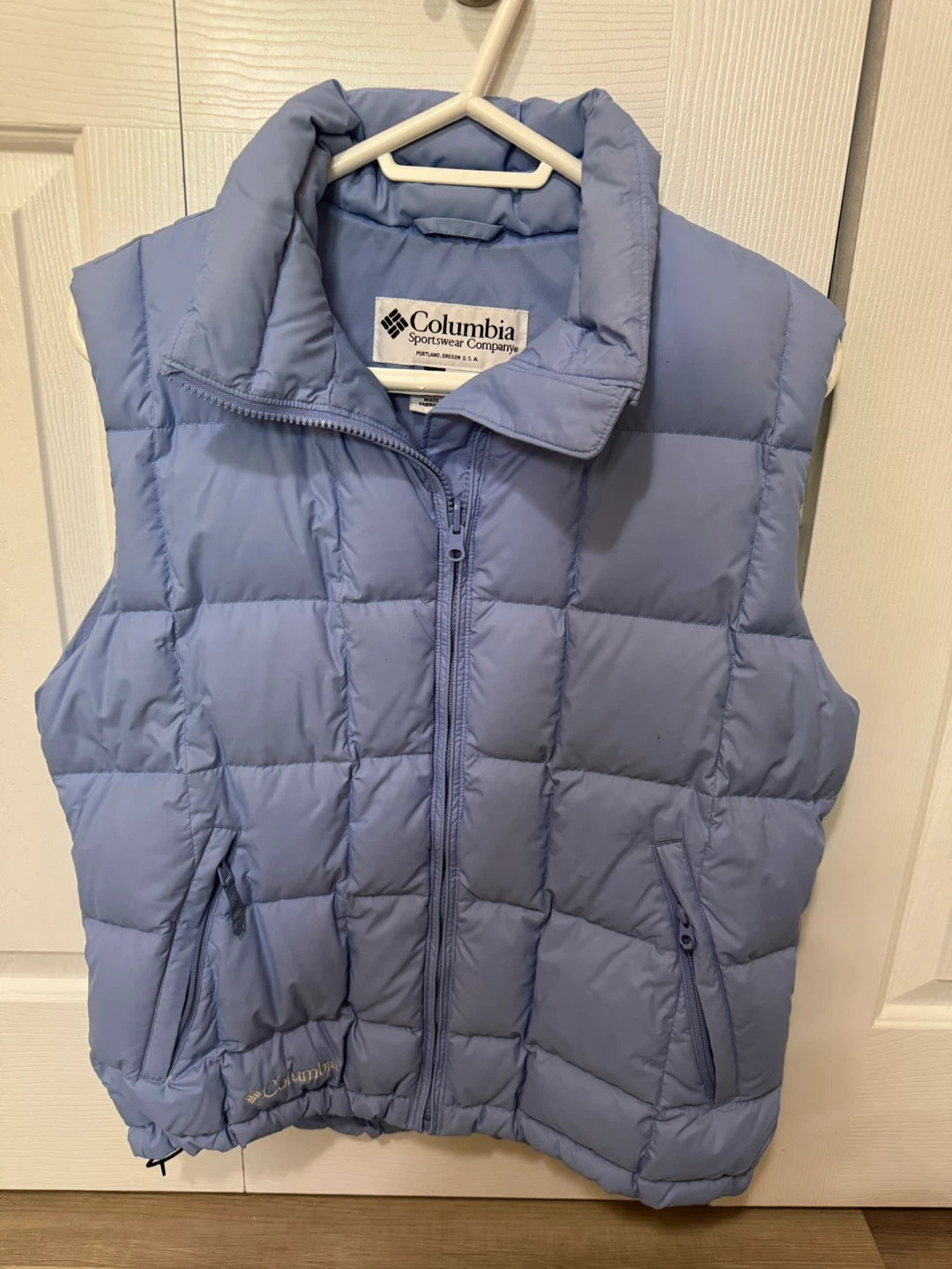Columbia Women's Puffer Vest - Size L