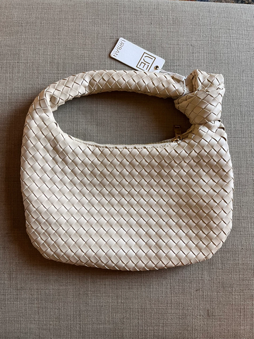 NWT Faux leather woven handbag cream - photo 3