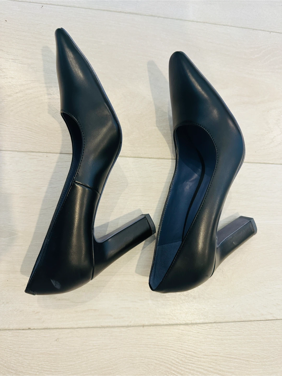 Charles & Keith Black Heels - photo 2
