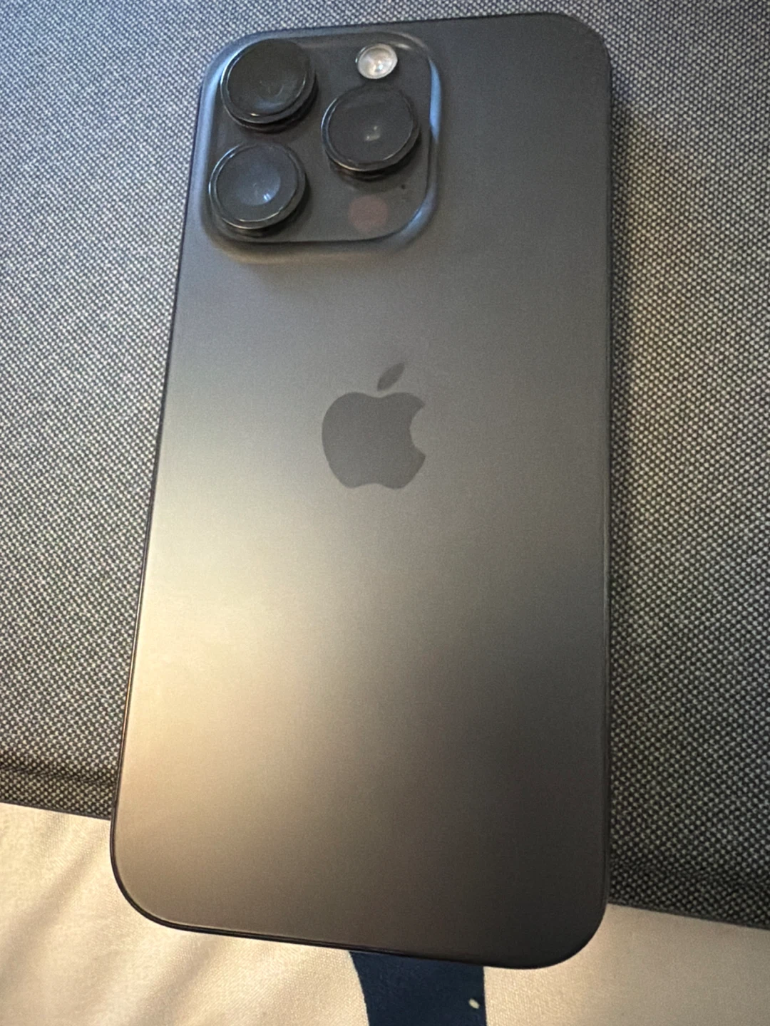 Apple iPhone 15 Pro  - 128GB - photo 2