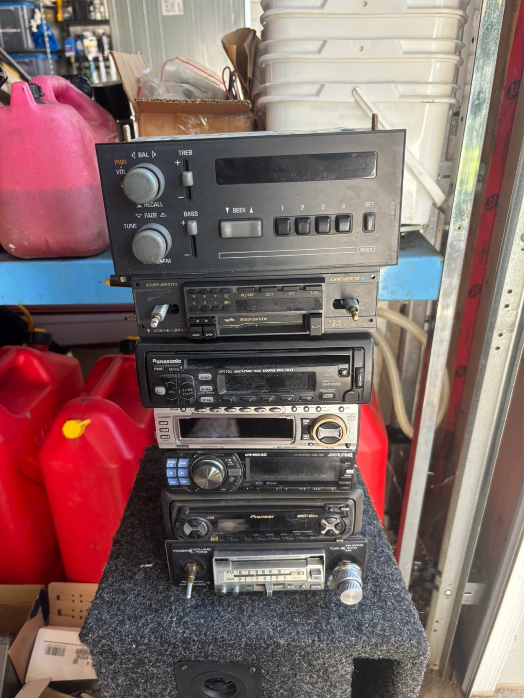 Car audio speakers head units and sub box
