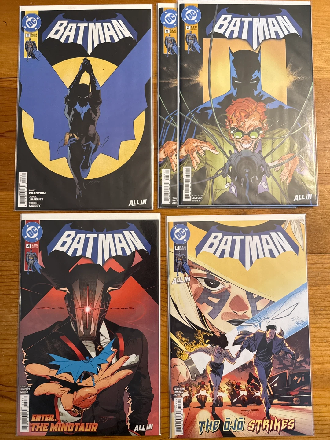 DC Comics Batman (lot 13 comic books)